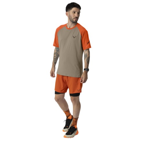 koszulka-meska-dynafit-alpine-pro-5492-fallen-rock-na-modelu