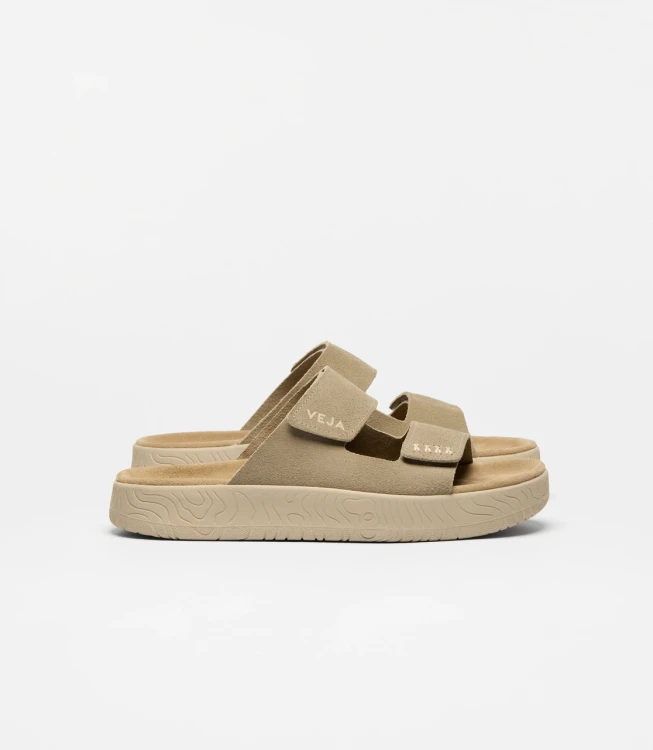 klapki-damskie-veja-etna-suede-taupe-almon-bok-profil