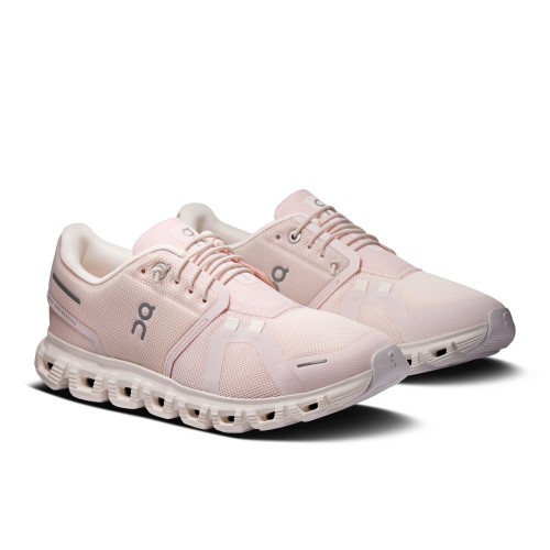 buty-on-cloud-6-womens-salt-gardenia-para-ukos