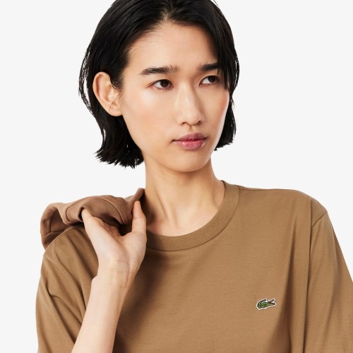 koszulka-damska-lacoste-soft-cotton-brown-okragly-dekolt