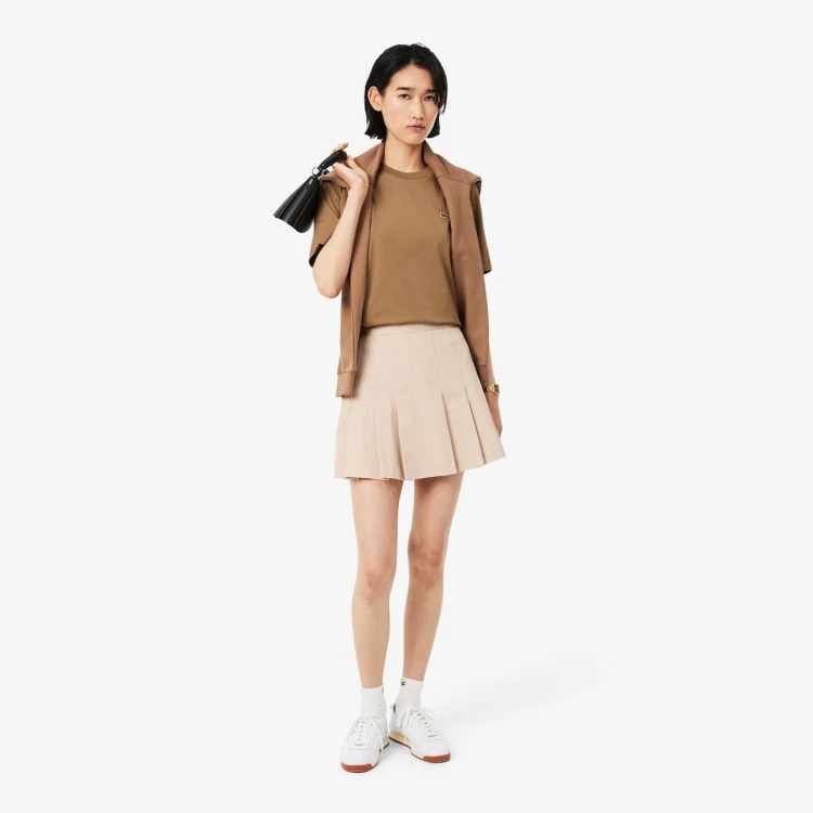 koszulka-damska-lacoste-soft-cotton-brown-stylizacja