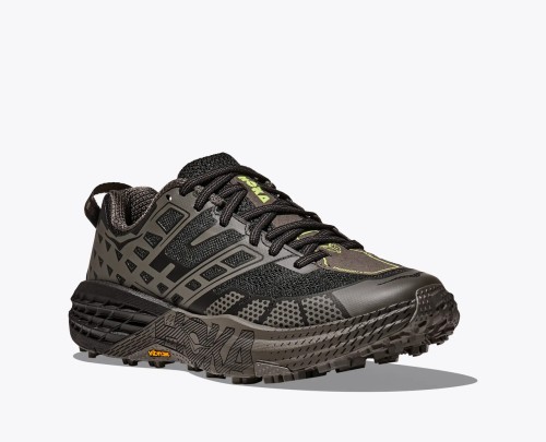 hoka-speedgoat-2-unisex-czarne-buty-outdoor-widok-perspektywiczny