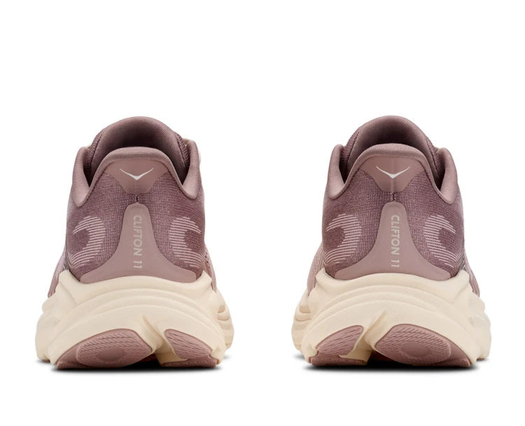 hoka-clifton-11-rozowe-buty-biegowe-widok-z-tylu