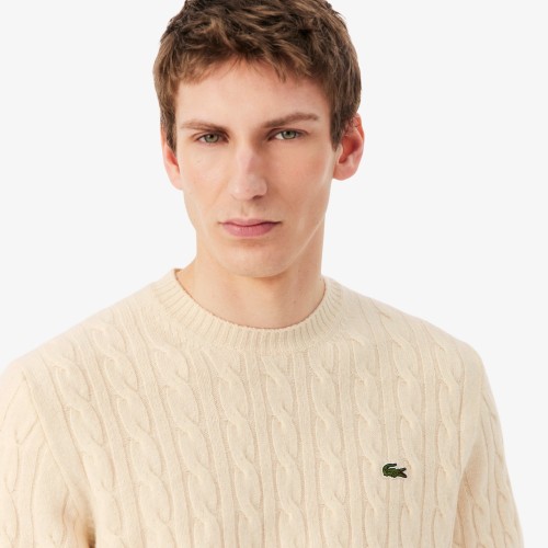 sweter-meski-lacoste-ah2924-ecru-white-zblizenie-logo