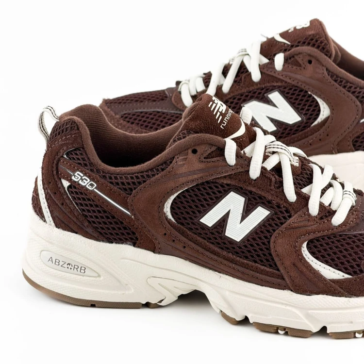new-balance-530-u530scw-pumpernickel-sea-salt-detal-cholewki