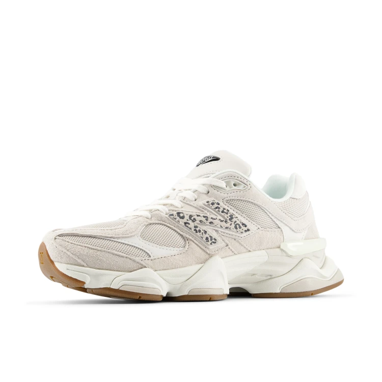 buty-unisex-new-balance-9060-u9060asp-widok-pod-katem
