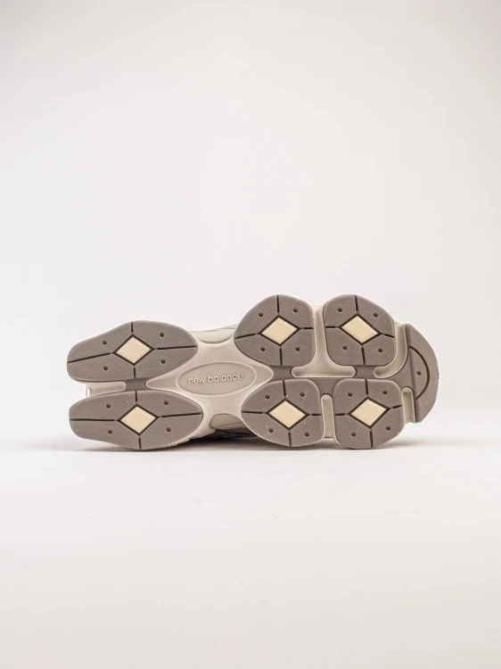 buty-unisex-new-balance-9060-u9060erc-podeszwa