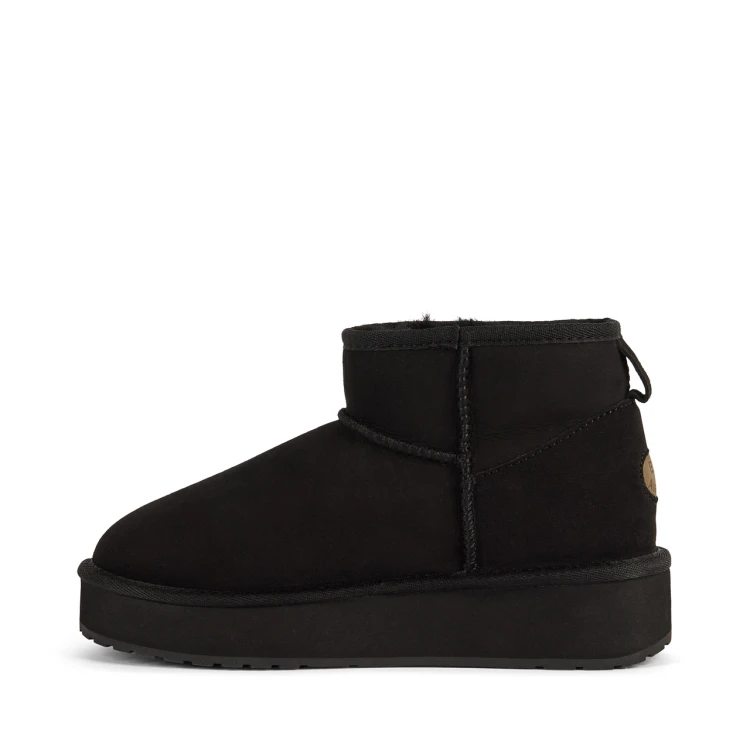 emu-australia-stinger-micro-flatform-2-0-black-sniegowce-na-platformie-profil