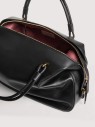 coccinelle-lizzie-medium-noir-wnetrze-torebki