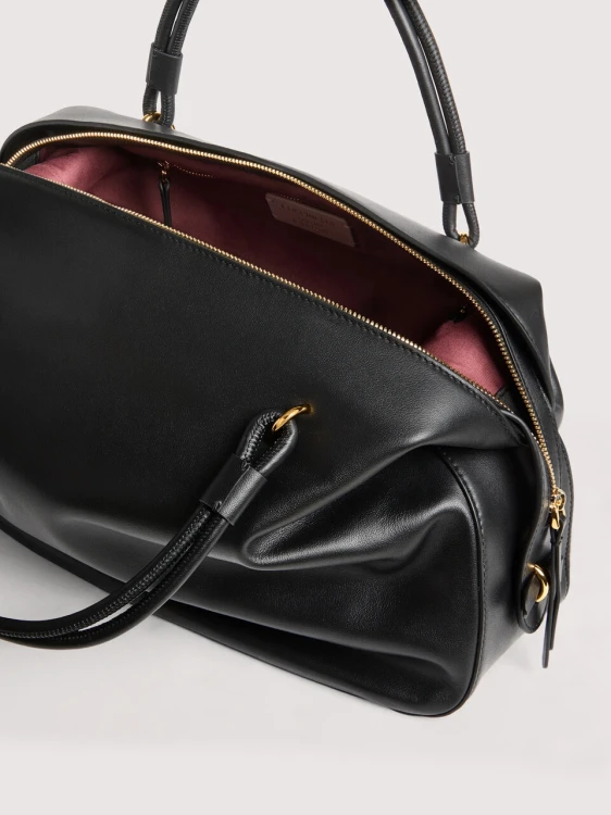 coccinelle-lizzie-medium-noir-wnetrze-torebki