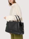 coccinelle-lizzie-medium-noir-torebka-na-ramieniu