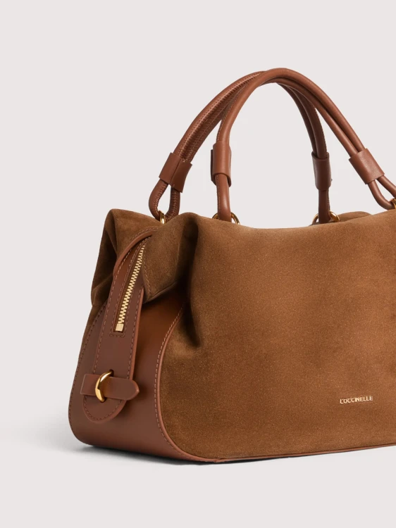 coccinelle-lizzie-small-cognac-detal-zamszu-skory