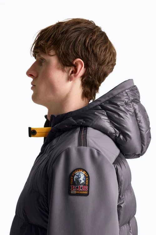 parajumpers-vigolo-phantom-kurtka-meska-logo-detal.jpg