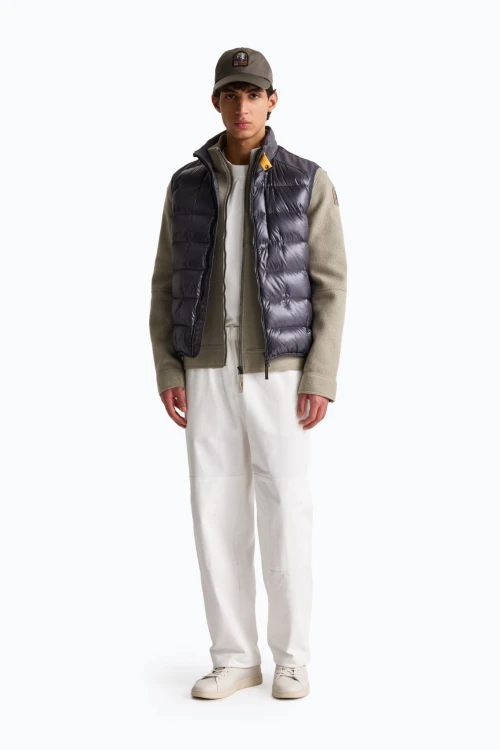 parajumpers-milett-phantom-kamizelka-puchowa-meska-stylizacja.jpg