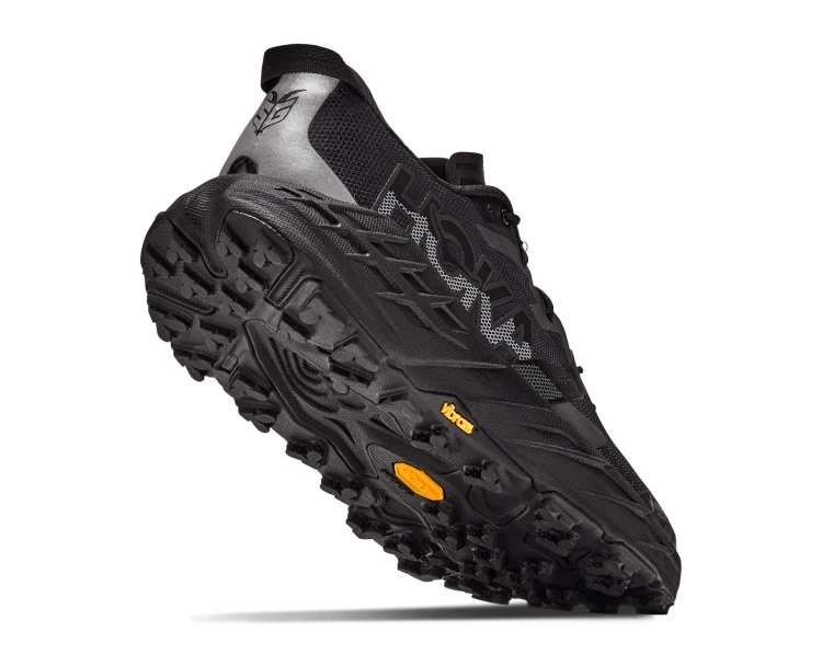 hoka-speedgoat-7-gtx-black-carbon-black-1176674-bbnb-04.jpg