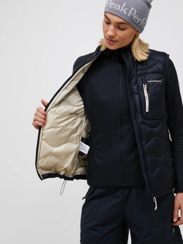kamizelka-damska-peak-performance-helium-utility-down-vest-black-sand-fog-g80345130-050-06.jpg