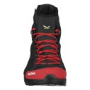 buty-alpinistyczne-salewa-ortles-light-mid-powertex-widok-z-przodu