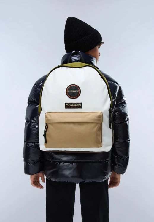plecak-napapijri-voyage-3-multi-m4d-na-model