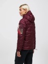 damska-kurtka-puchowa-z-kapturem-peak-performance-widok-z-tylu
