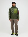 stylizacja-outdoor-kurtka-puchowa-peak-performance-helium-utility-g79848
