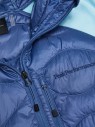 detal-haft-logo-kieszen-piersiowa-peak-performance-helium-hybrid-g79844