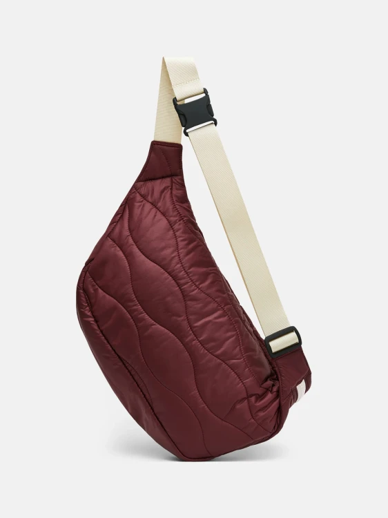 torba-biodrowa-saszetka-peak-performance-helium-bum-bag-g80248-tyl