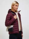 stylizacja-outdoor-mala-torebka-na-ramie-peak-performance-accessory-bag-g80391