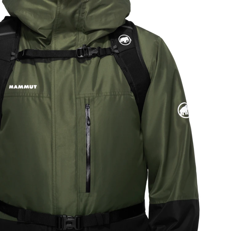 plecak-narciarski-mammut-nirvana-18-detal-pas-piersiowy