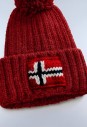 czapka-napapijri-semiury-5-na4gkb-haute-red-czerwona-detal-flaga