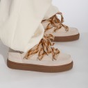 inuikii-suede-knot-chalk-buty-damskie-stylizacja.jpg
