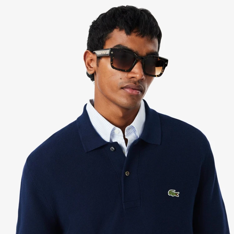 sweter-meski-lacoste-ah9904-166-kolnierzyk-logo-detal
