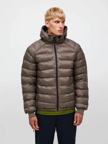 kurtka-meska-peak-performance-tomic-insulated-hood-jacket-przod