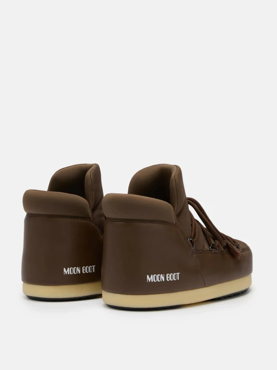 buty-zimowe-moon-boot-evx-pumps-para-od-tylu-biale-logo-zapietek-gruba-podeszwa