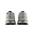 buty-unisex-new-balance-9060-u906038f-mietowe-06.jpg