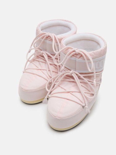 jasnorozowe-buty-zimowe-moon-boot-icon-low-nylon-para-z-gory-biale-wnetrze-sznurowki