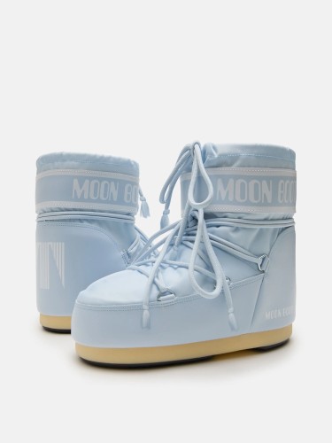 blekitne-sniegowce-moon-boot-icon-low-nylon-para-z-przodu-sznurowanie-zima