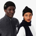 czapka-zimowa-unisex-lacoste-rb0001-na-modelce-i-modelu-portret
