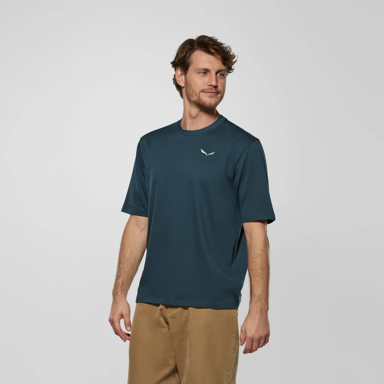 salewa-eagle-2-t-shirt-men-29392-granatowa-przod