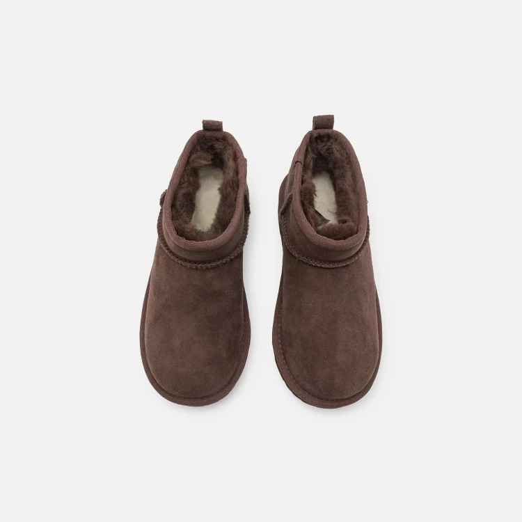 buty-dzieciece-ugg-classic-ultra-mini-burnt-cedar-1130750k-bcdr-03.jpg