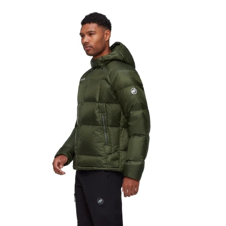 meska-kurtka-puchowa-mammut-glacier-glow-in-hooded-jacket-oliwkowa-profil