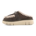 klapki-damskie-mou-bounce-clog-metal-logo-mocha-fw531001a-05.jpg