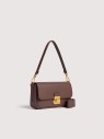 coccinelle-c-me-lock-medium-berry-skorzana-z-paskiem-crossbody