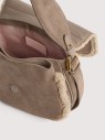 coccinelle-sole-shearling-wnetrze-zapiecie-magnetyczne