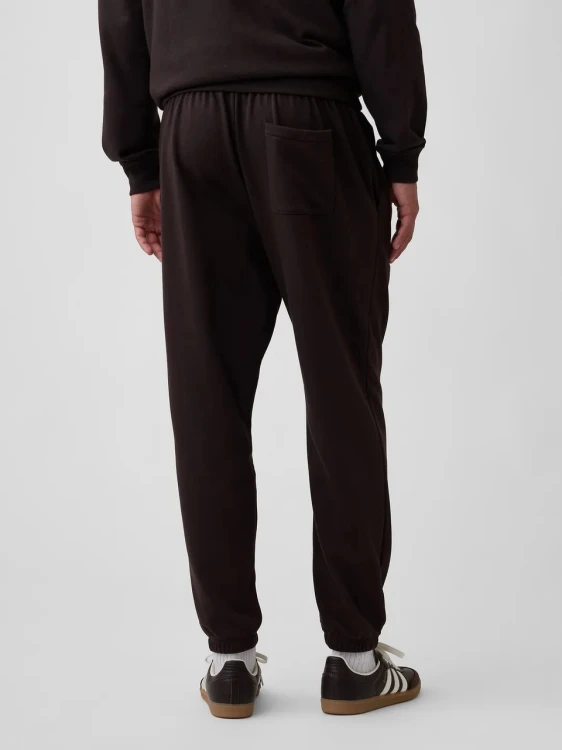 spodnie-dresowe-meskie-gap-jogger-terra-brown-tyl.jpg