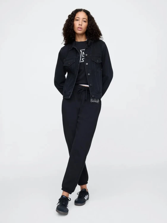 spodnie-dresowe-damskie-gap-heritage-jogger-stylizacja-denim.jpg