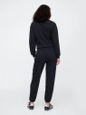 spodnie-dresowe-gap-women-heritage-jogger-black-tyl.jpg
