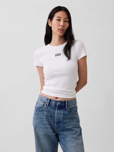 bialy-prazkowany-t-shirt-damski-gap-mod-logo-przod.jpg