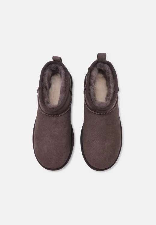 buty-damskie-ugg-classic-ultra-mini-dusted-cocoa-czekoladowe-1116109-ddcc-03.webp
