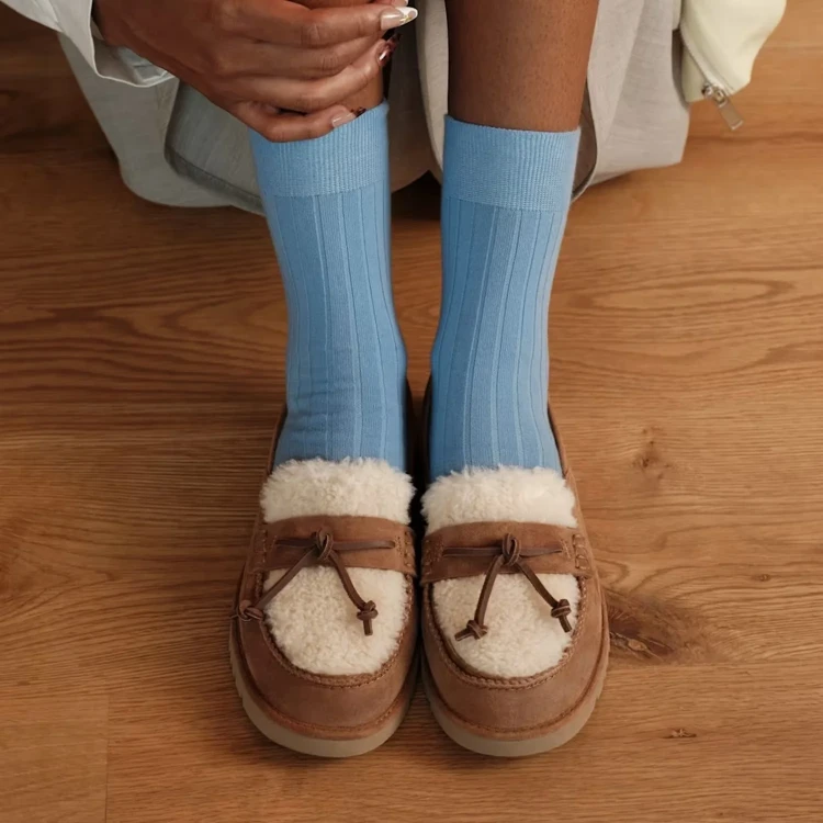 buty-damskie-ugg-zora-loafer-chestnut-1182151-che-07.webp