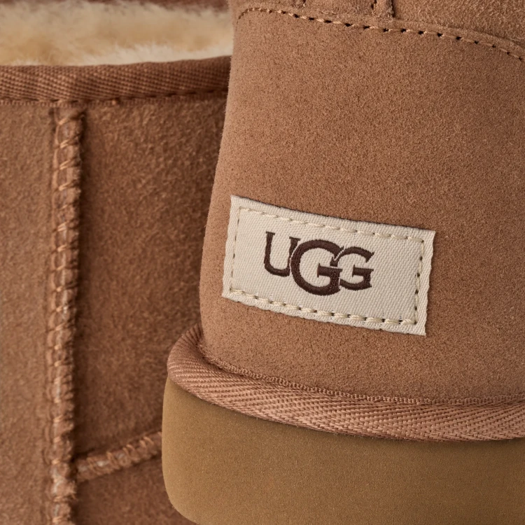 buty-meskie-ugg-m-classic-mini-chestnut-1002072-che-03.webp